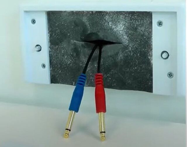 PRO28F NEW støyisolerende boks for audiometri 